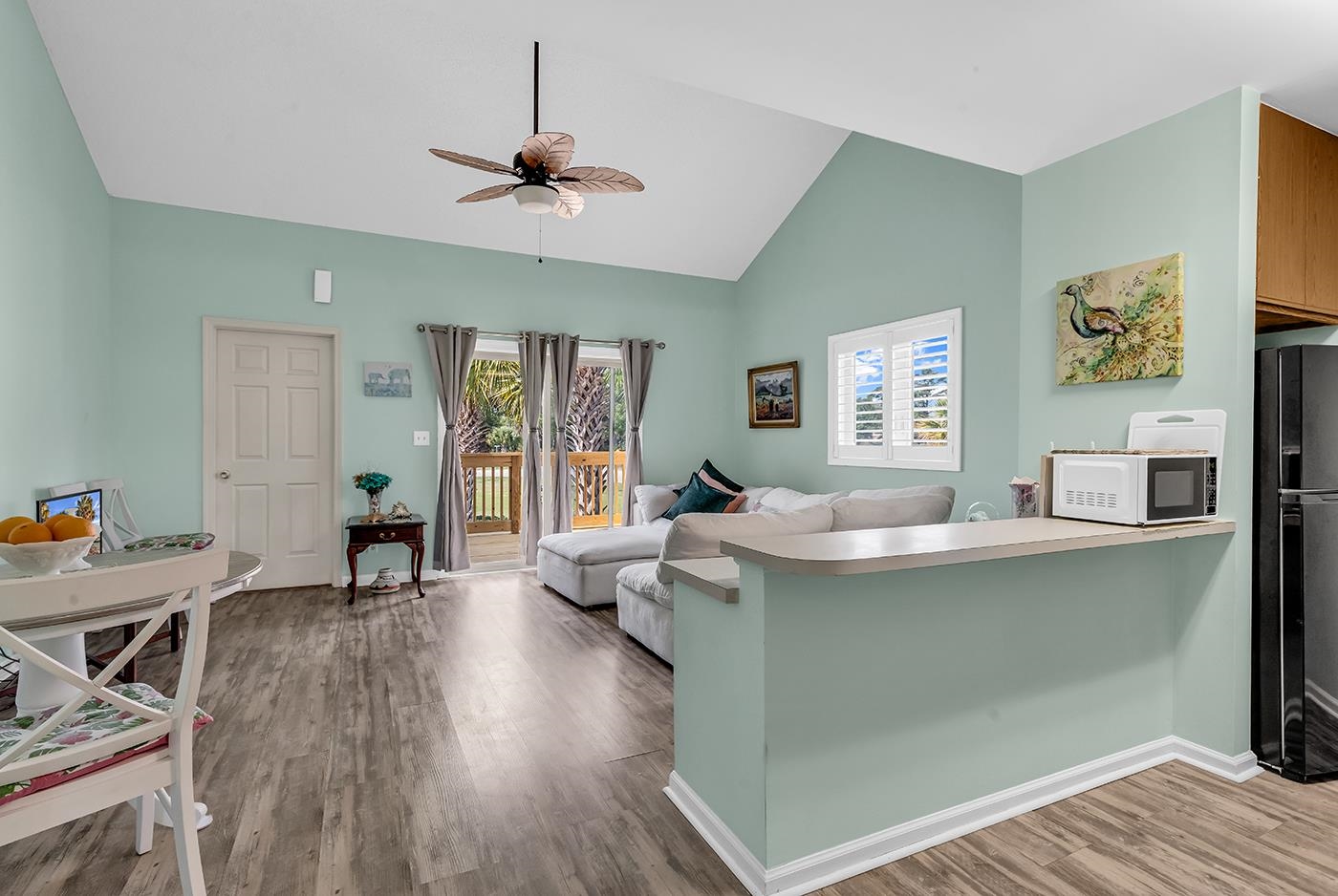 200 Double Eagle Dr. A-2