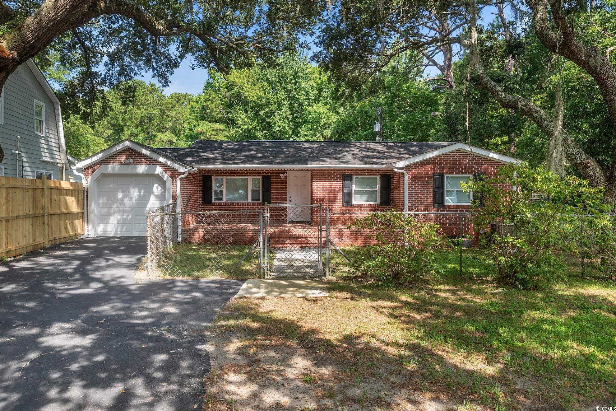 View Pawleys Island, SC 29585 house