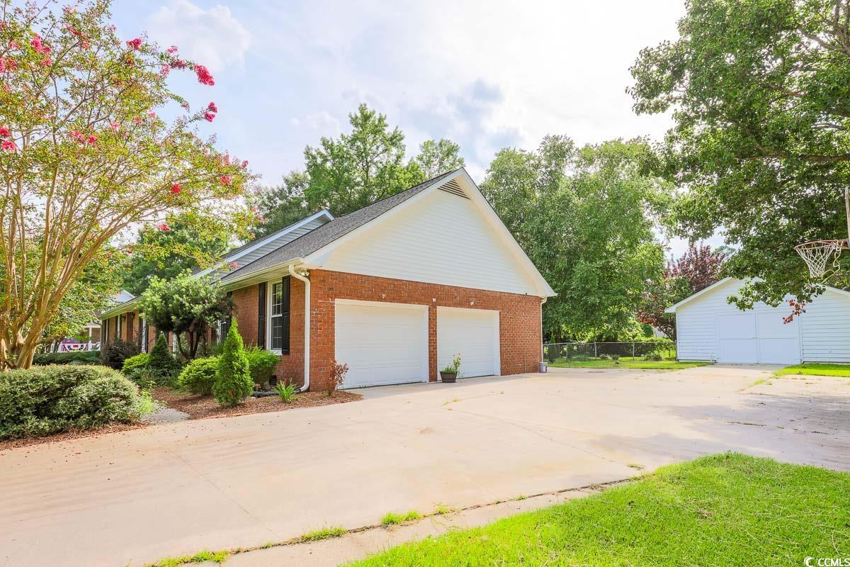 2221 Rosebud Dr.