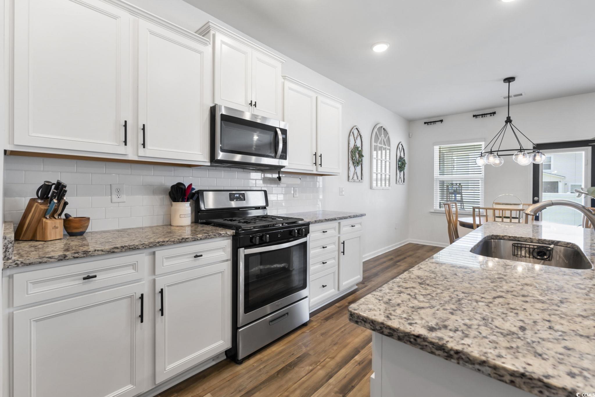 5717 Redgum Dr.