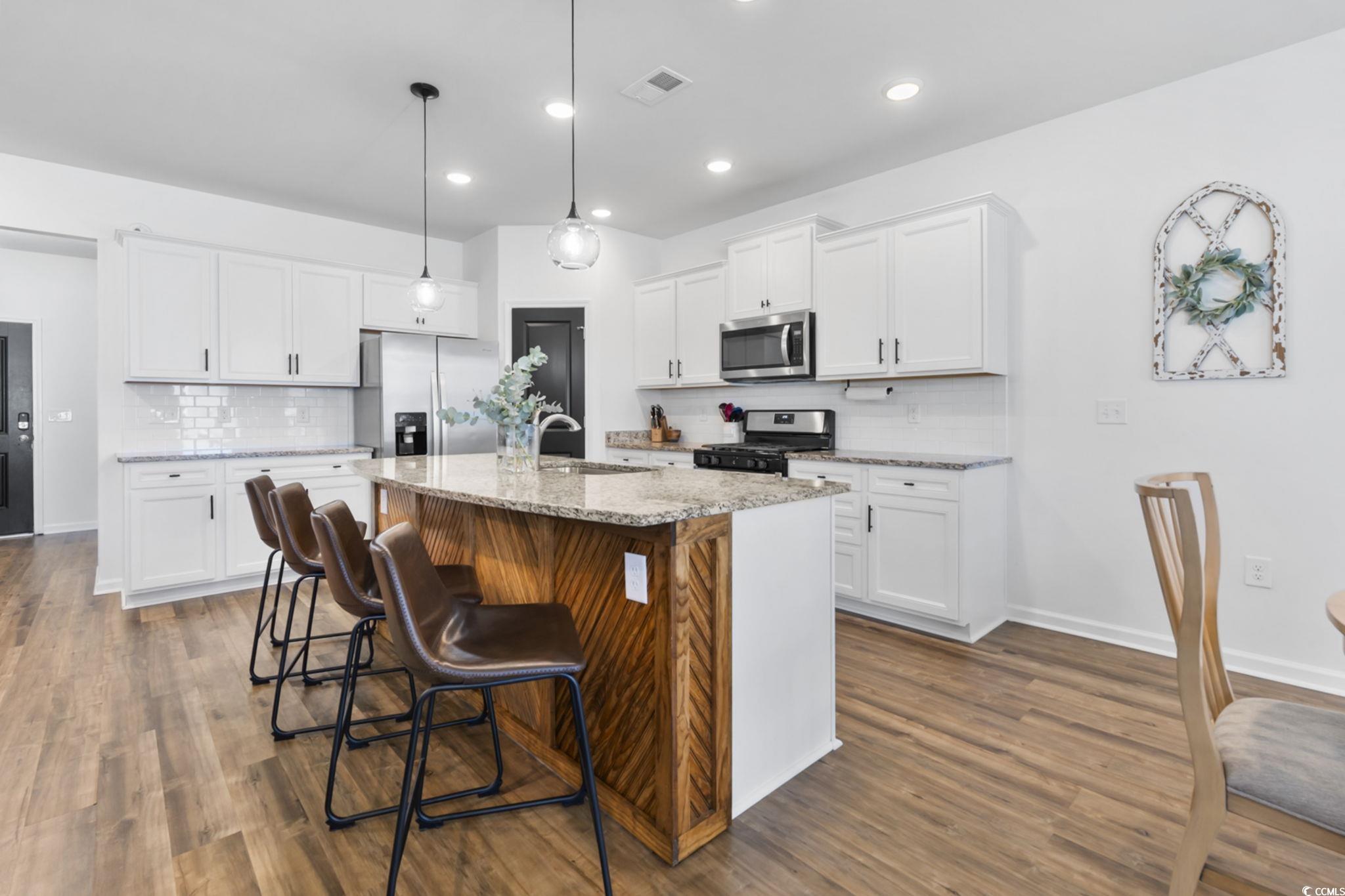 5717 Redgum Dr.
