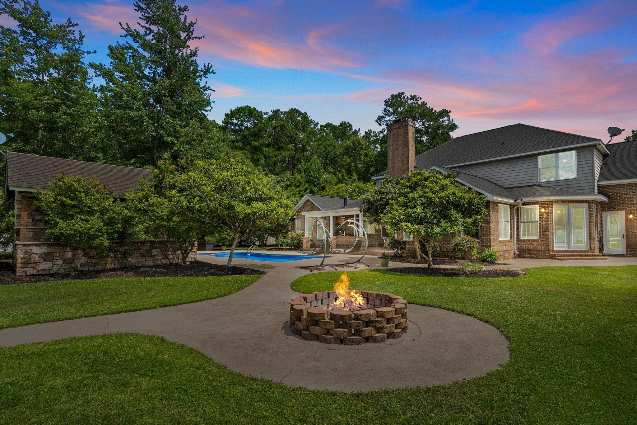 5790 Friendship Ln.