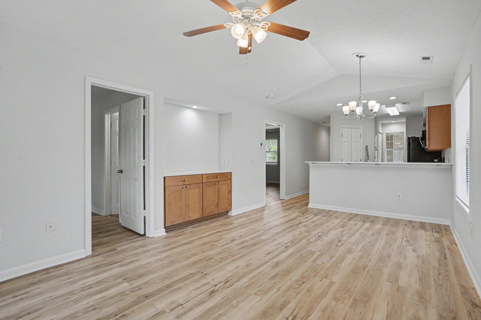 529 White River Dr. 19-G
