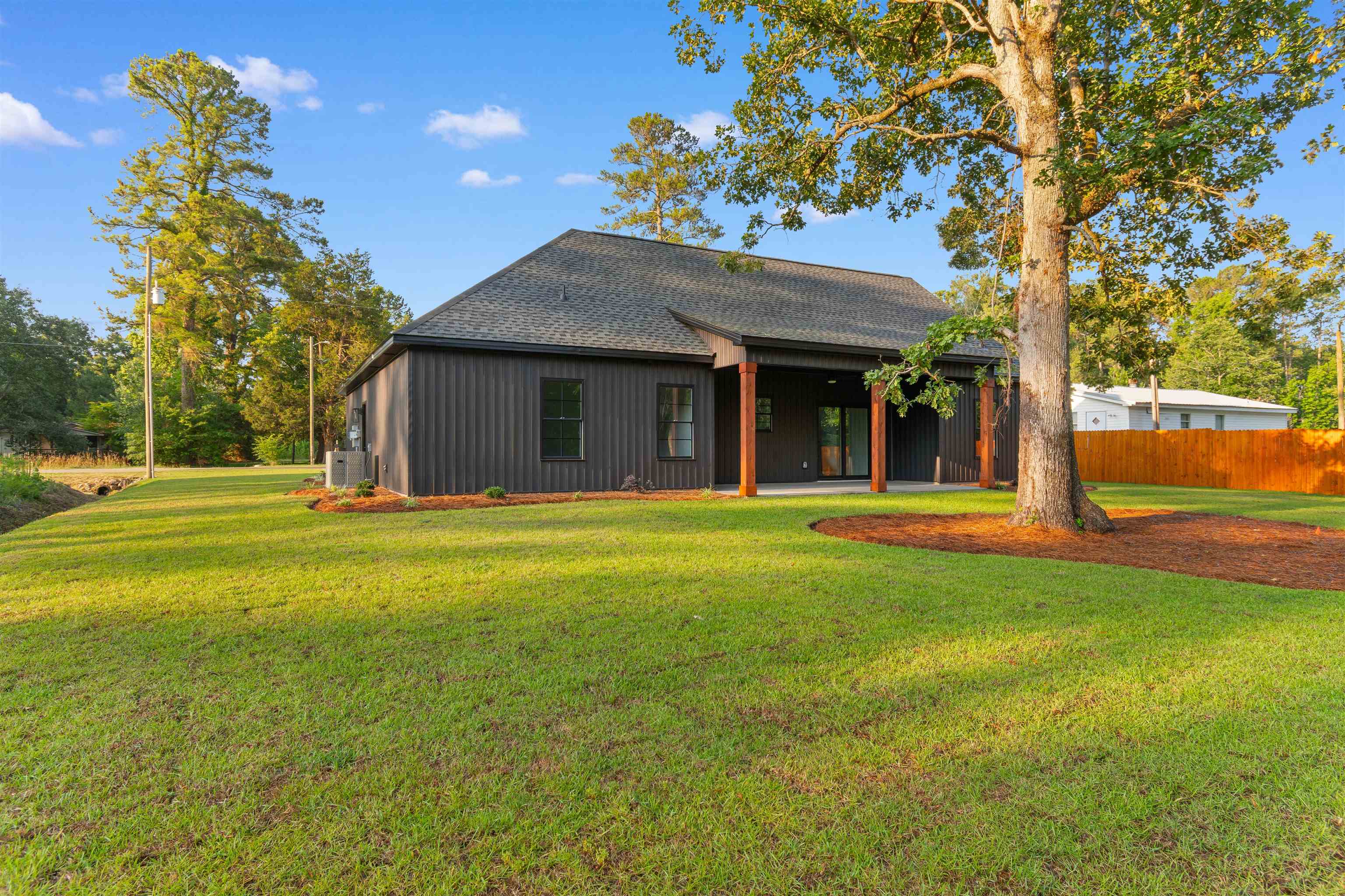4394 Old Tram Rd.