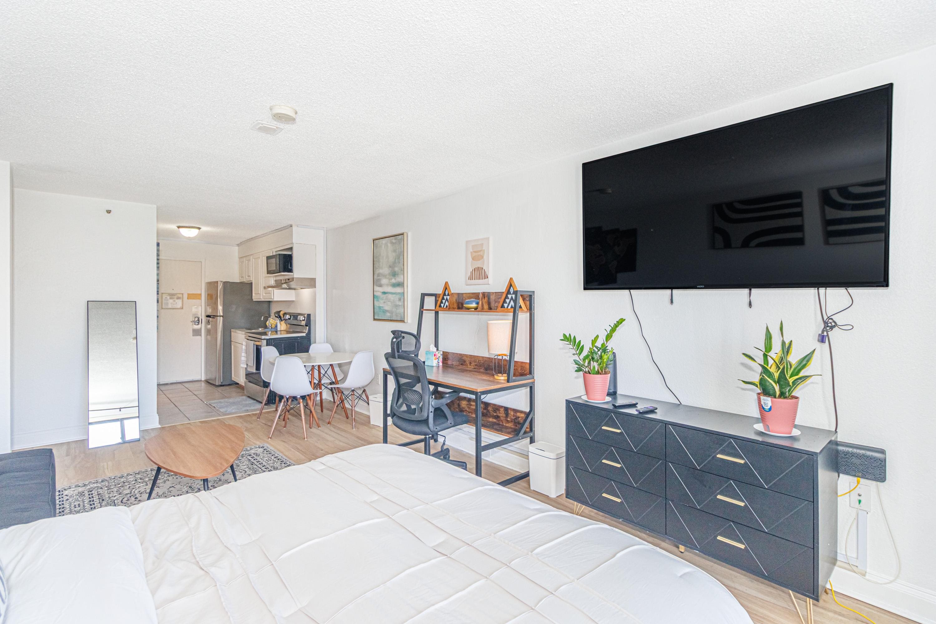 1207 S Ocean Blvd. 50707