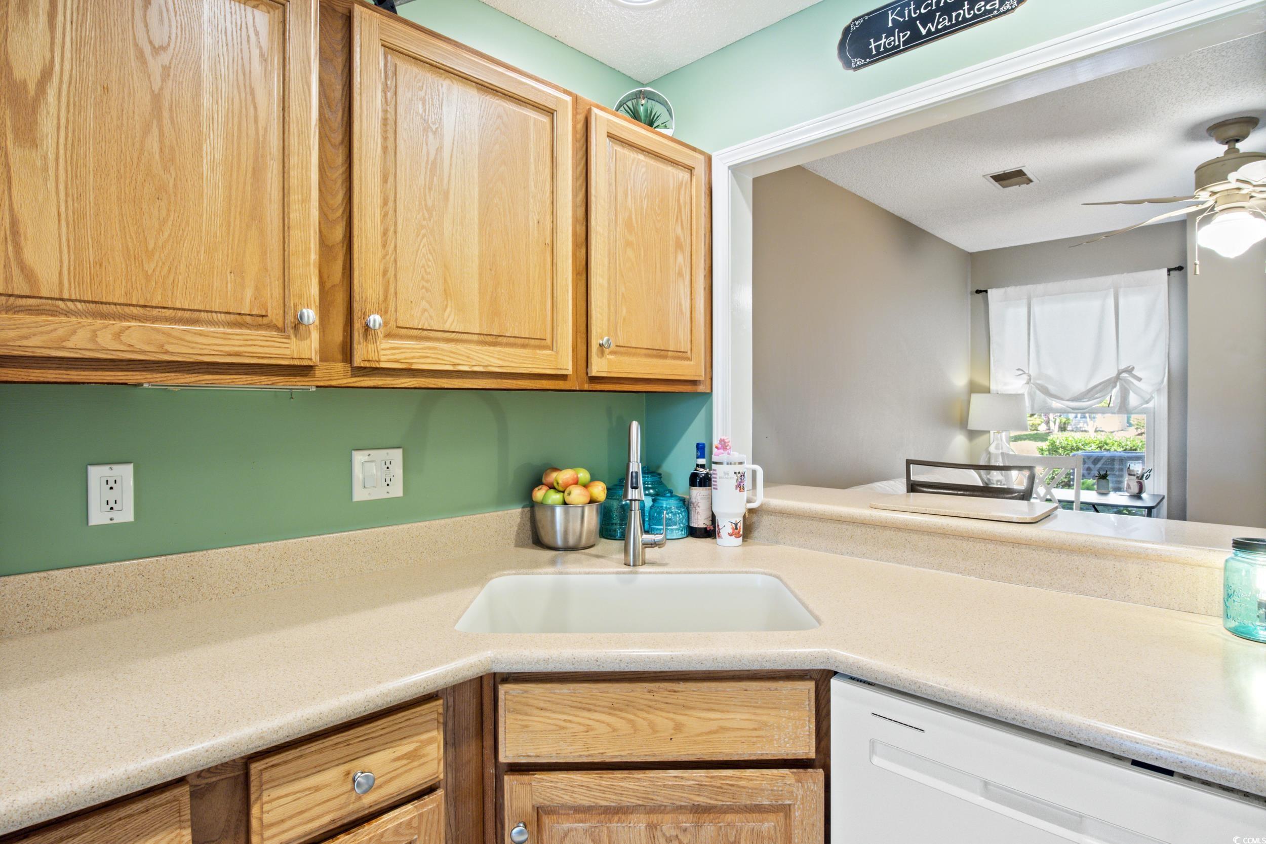 Little River, South Carolina 29566, United States, 3 Bedrooms Bedrooms, ,3 BathroomsBathrooms,Residential,Active,60576