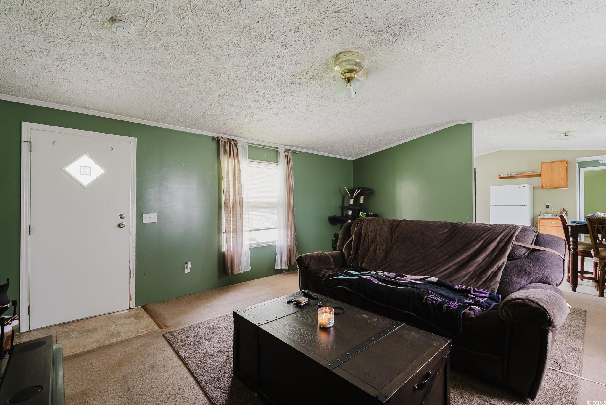 1610 Family Ln.
