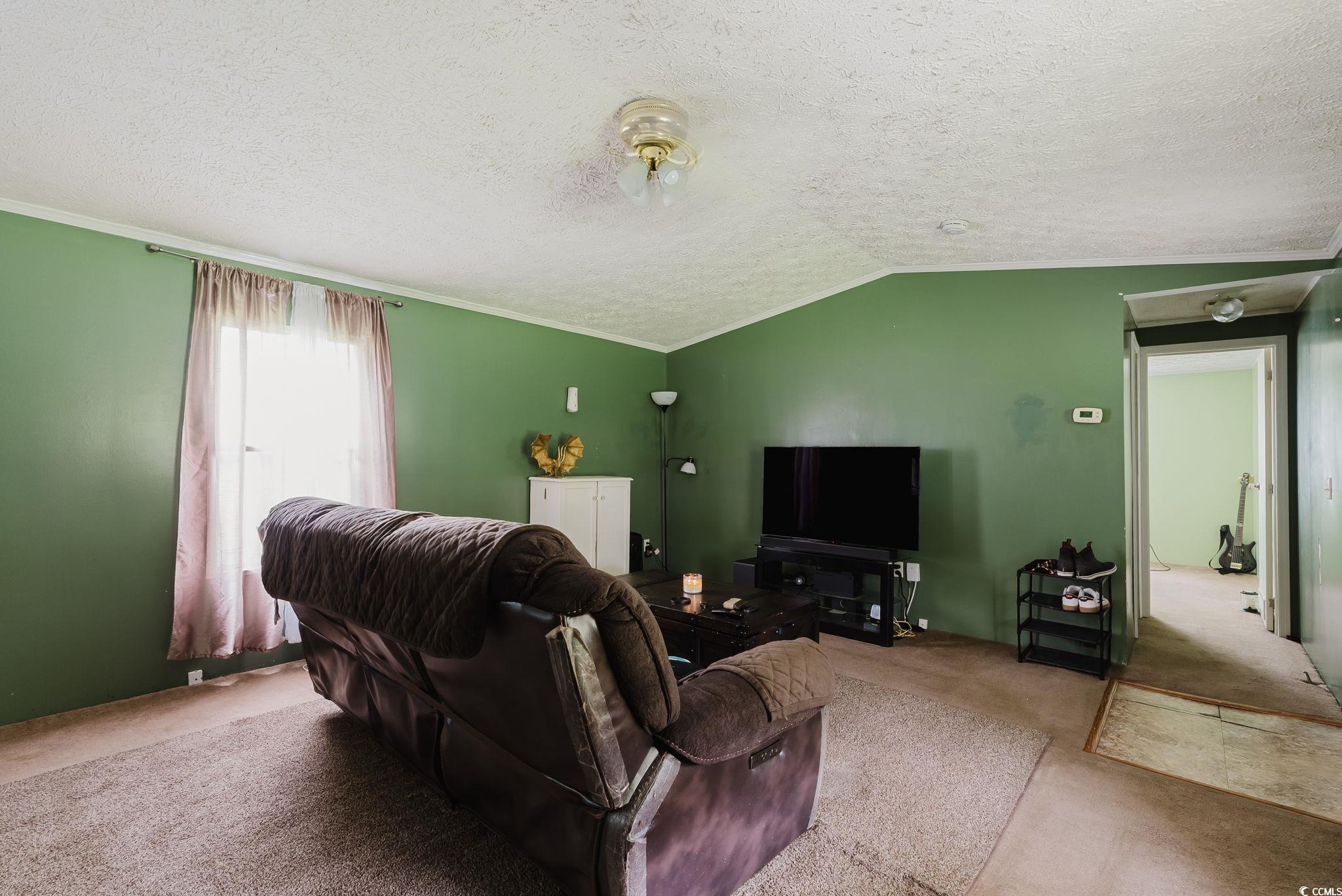1610 Family Ln.