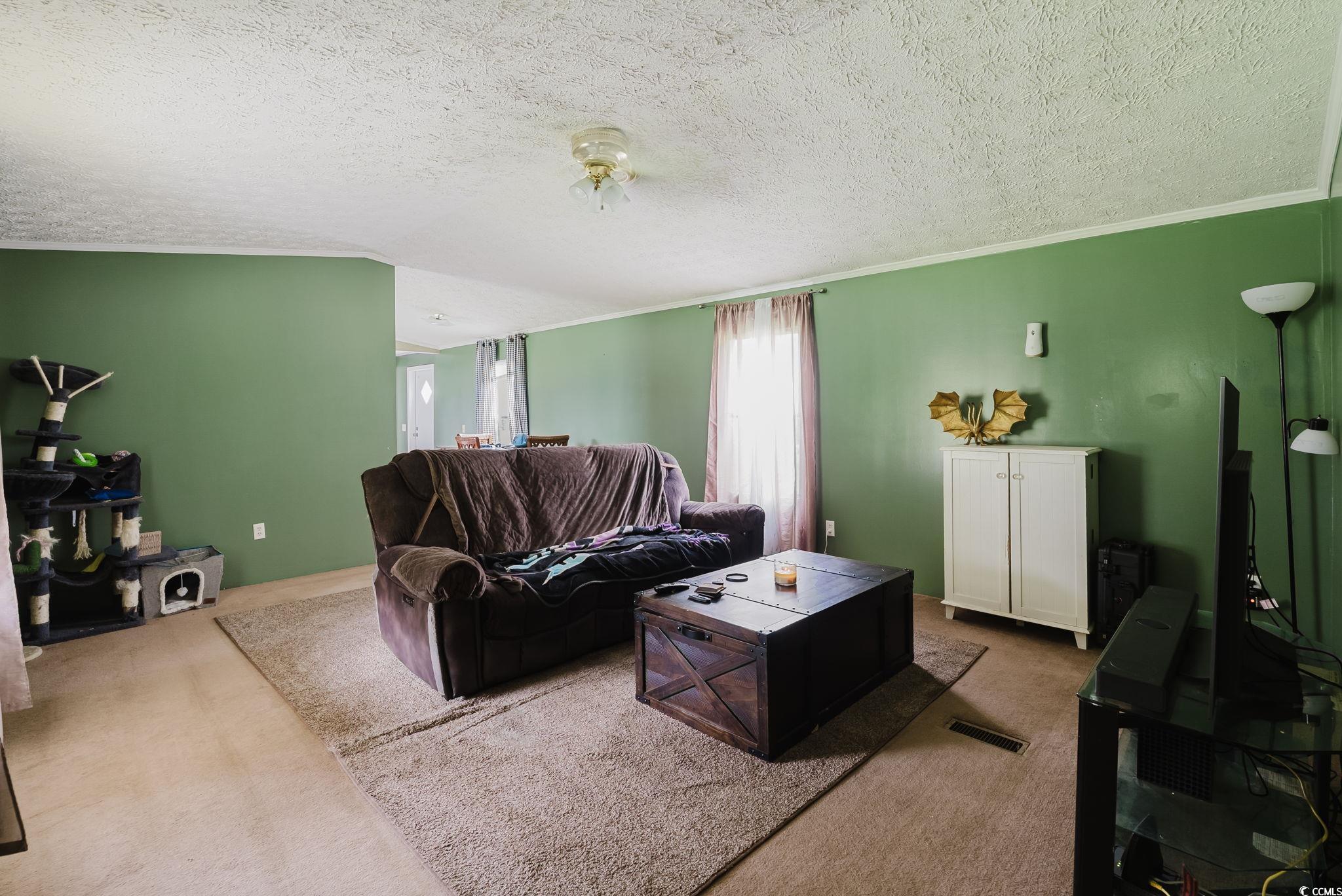 1610 Family Ln.