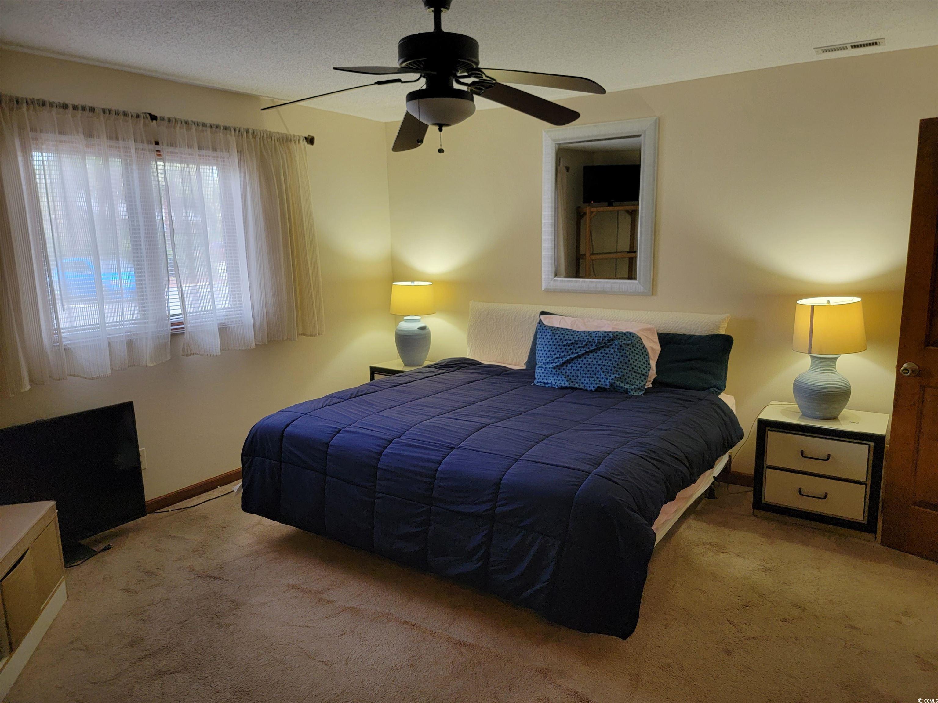 207 Double Eagle Dr. E-1