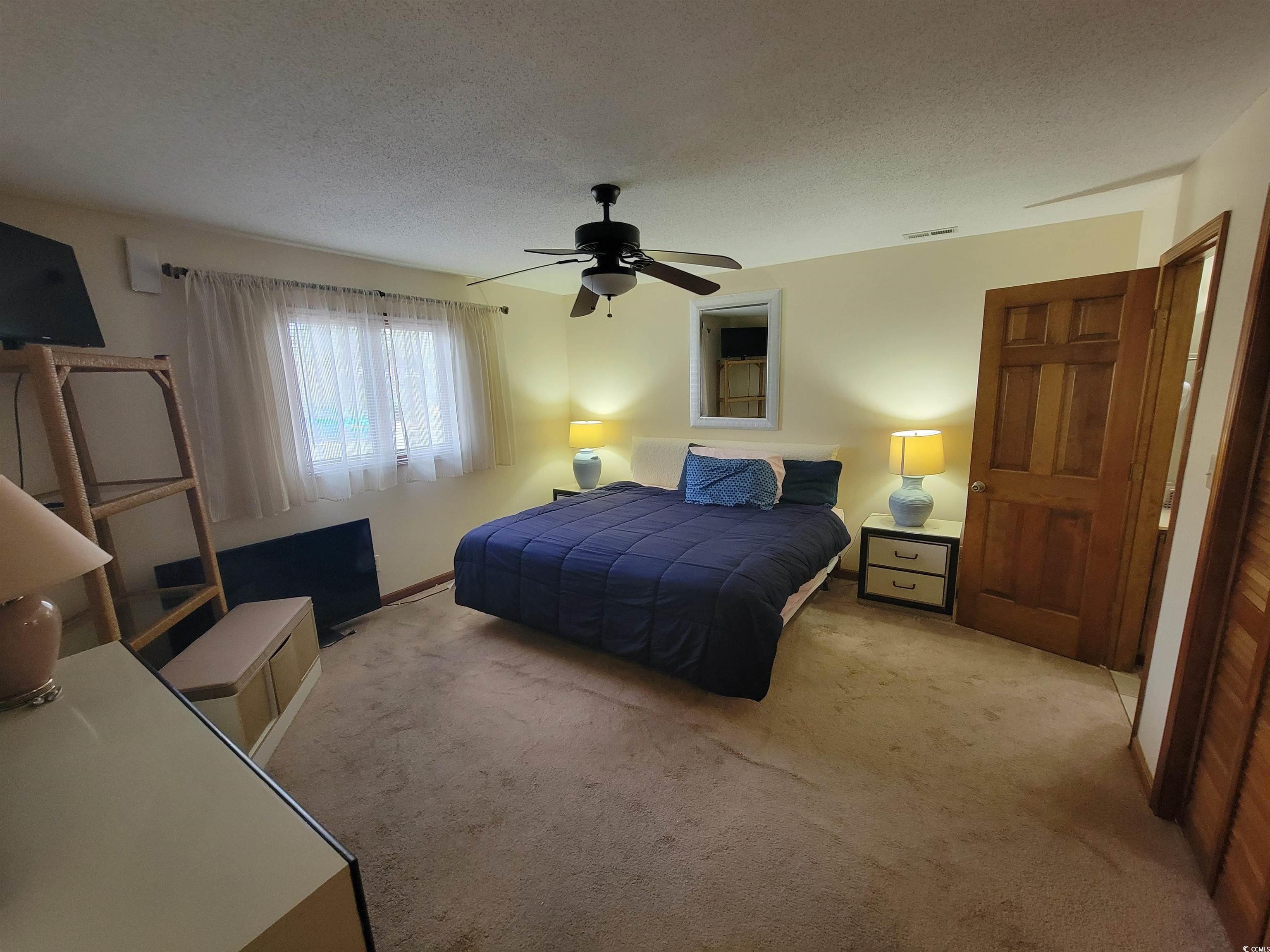 207 Double Eagle Dr. E-1