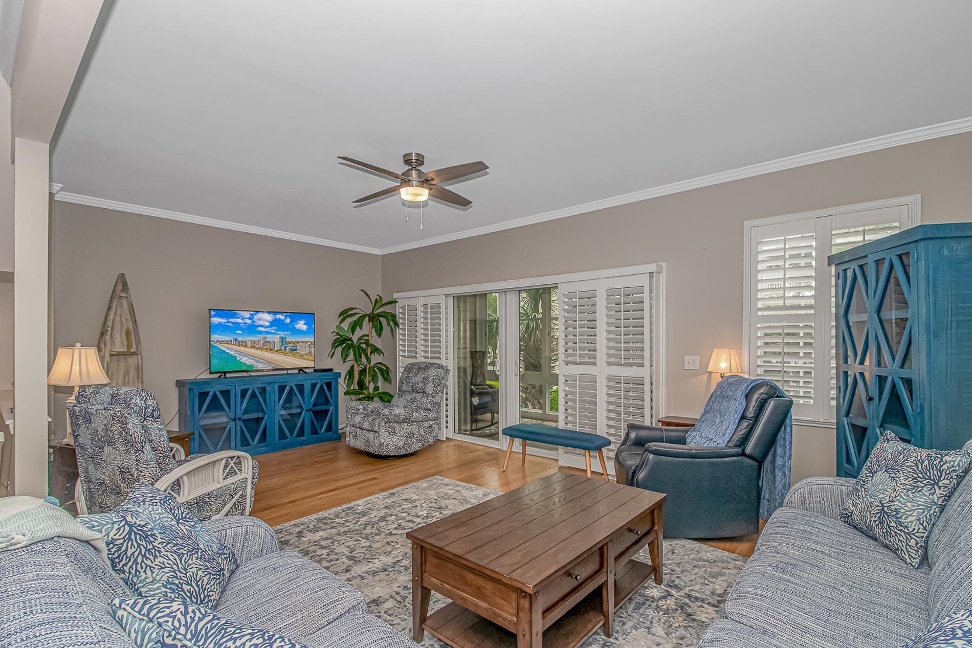 601 Hillside Dr. N 1003