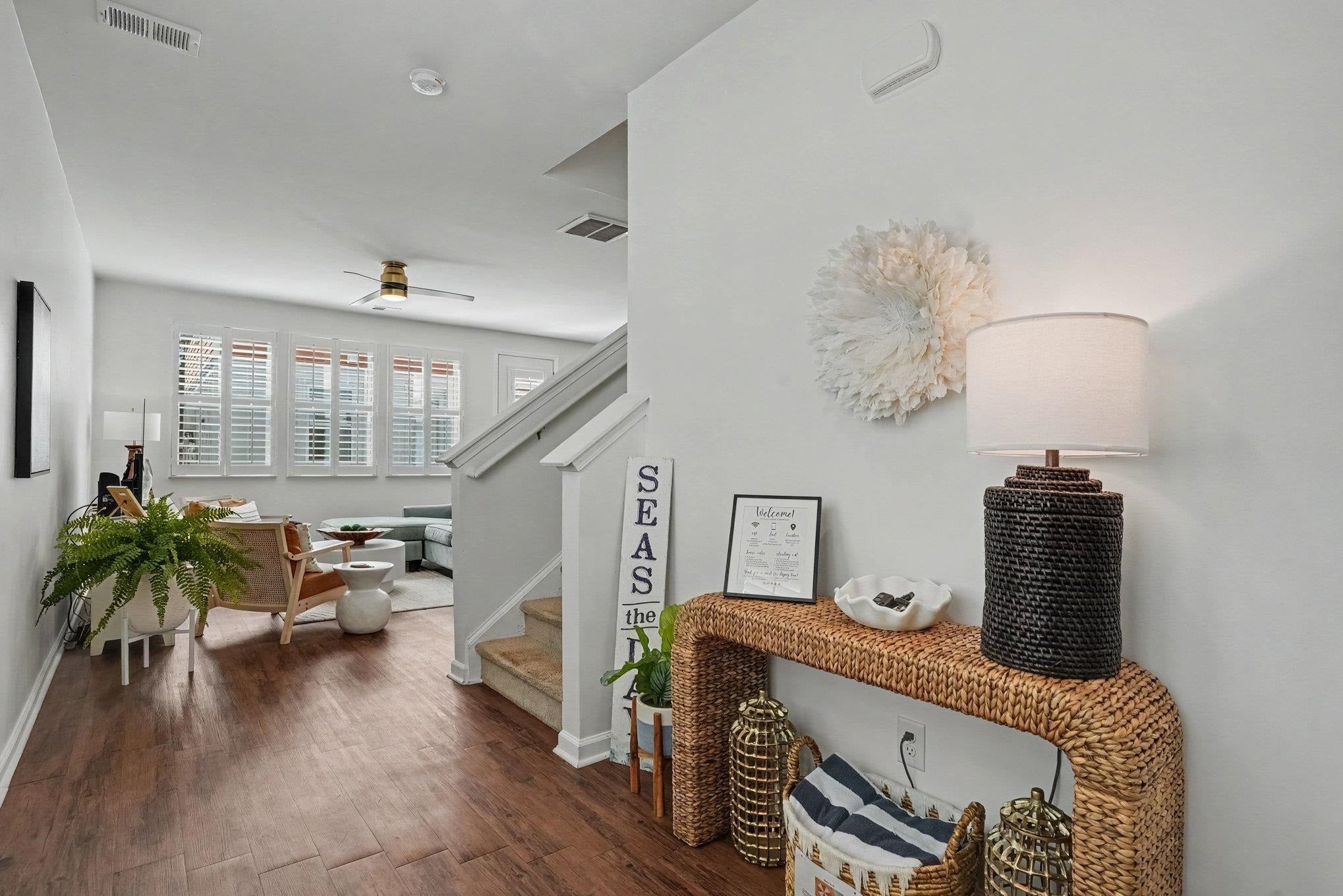 4736 Seclusion Ln.