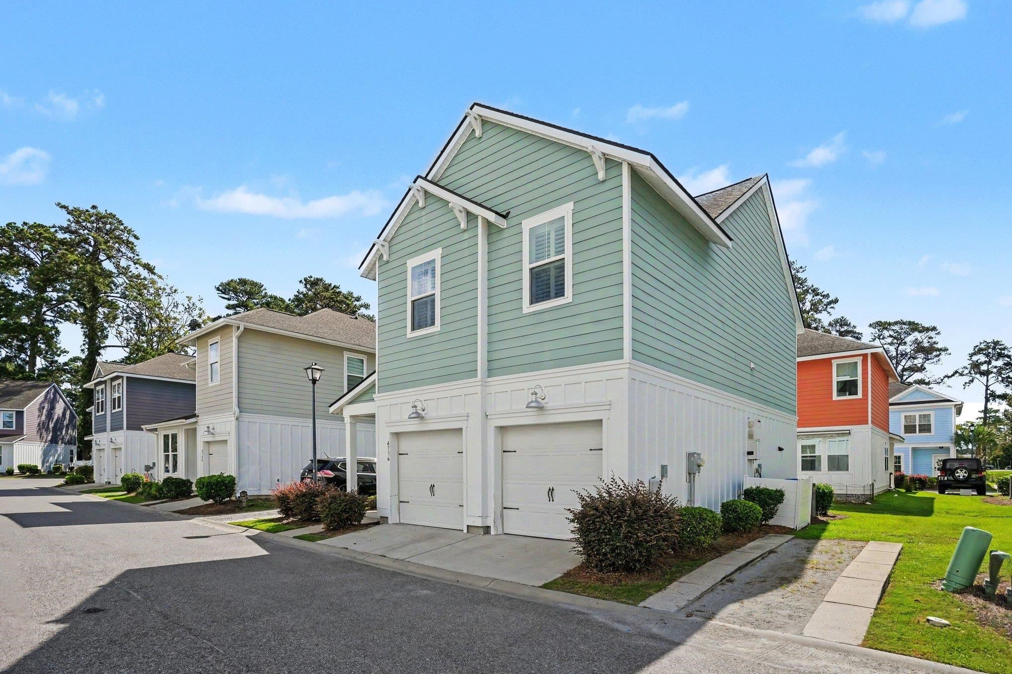 4736 Seclusion Ln.