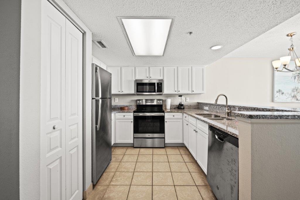 2701 S Ocean Blvd. 1008