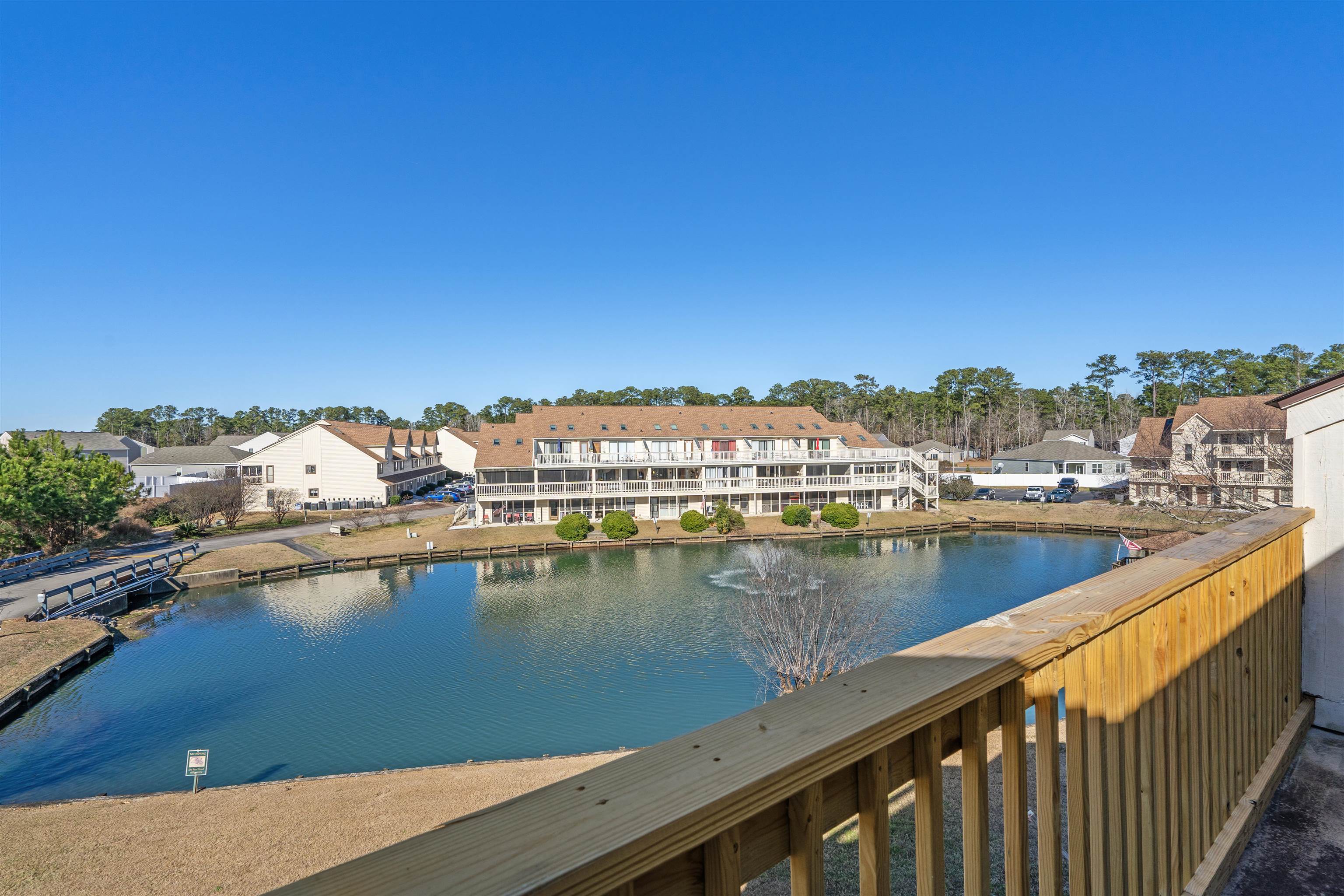 510 Fairwood Lakes Dr. 15-N