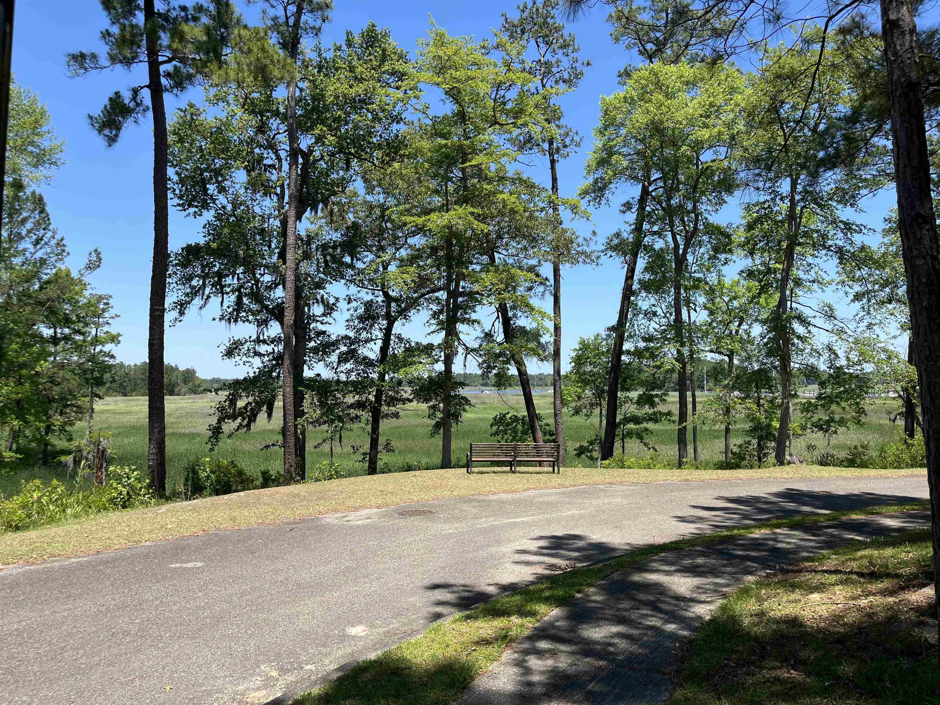 32 Crescent Dr.