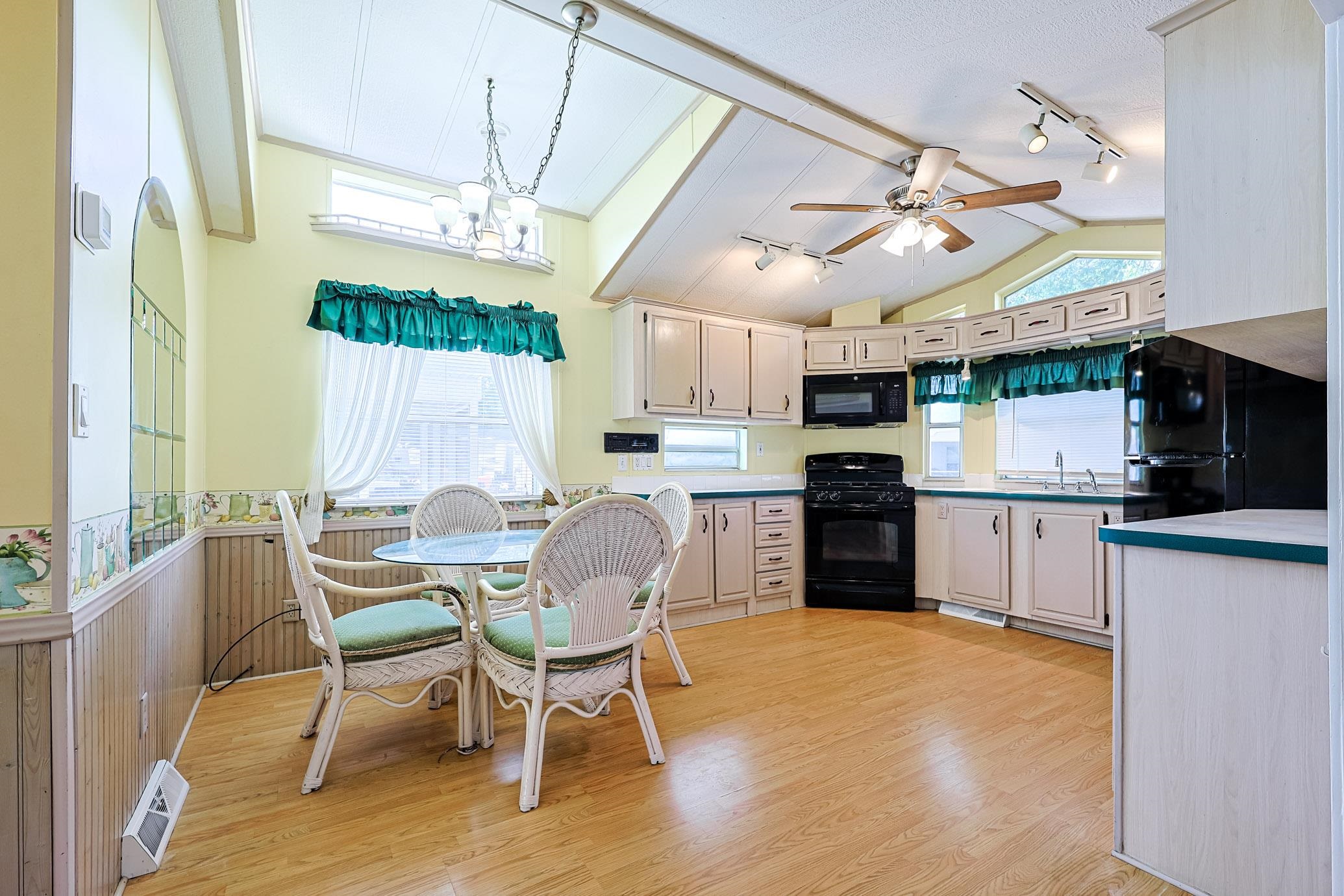 5400 Little River Neck Rd.