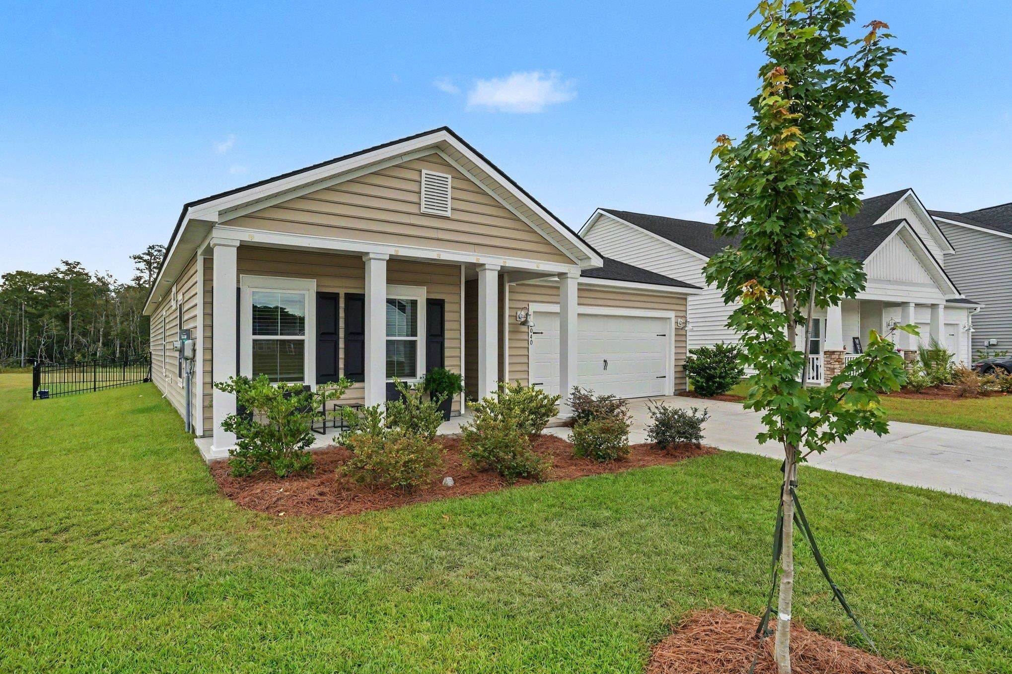 2040 Lone Cypress Dr