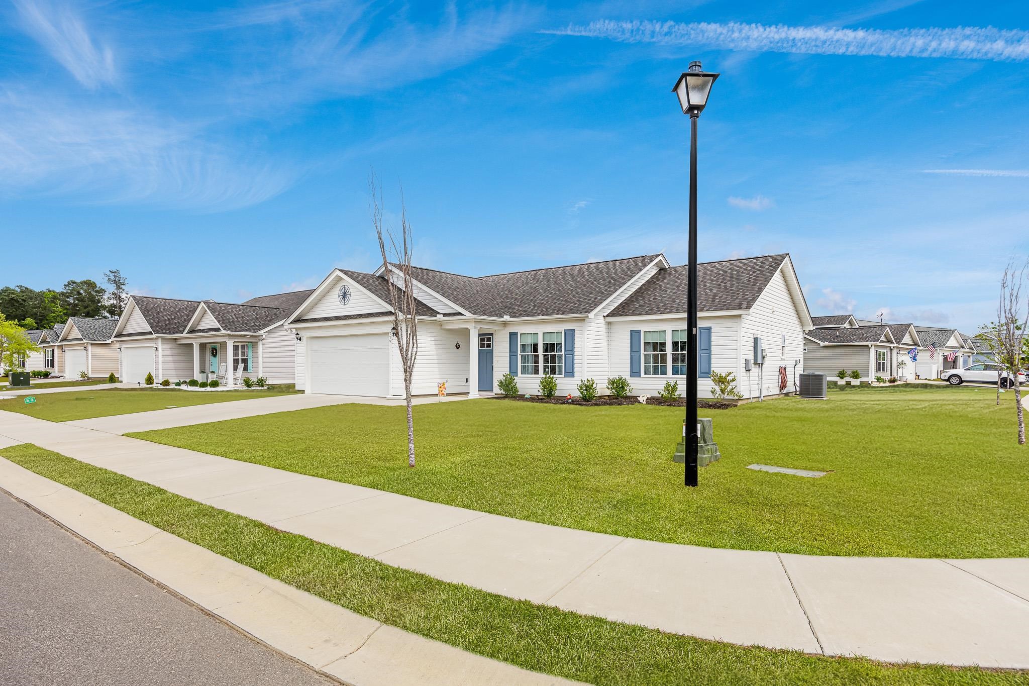 779 Woodside Dr.