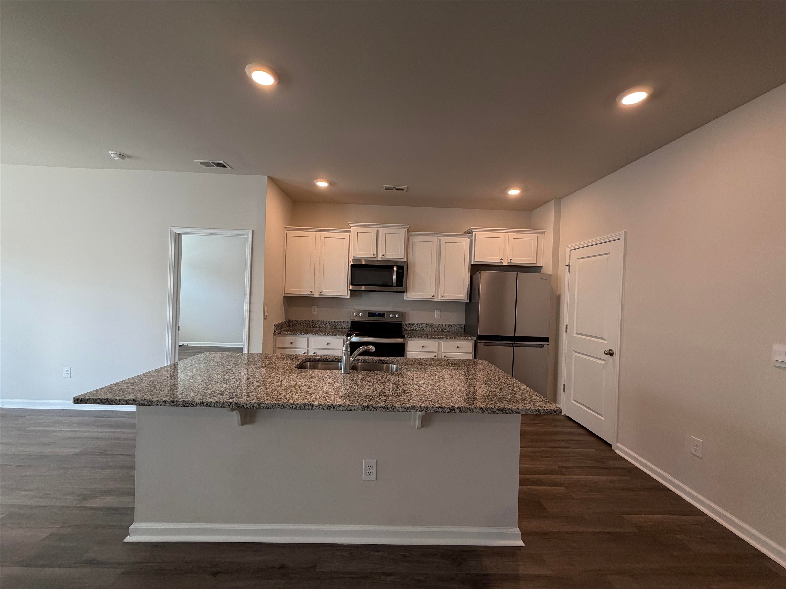 511 Meadowgrass Ct.