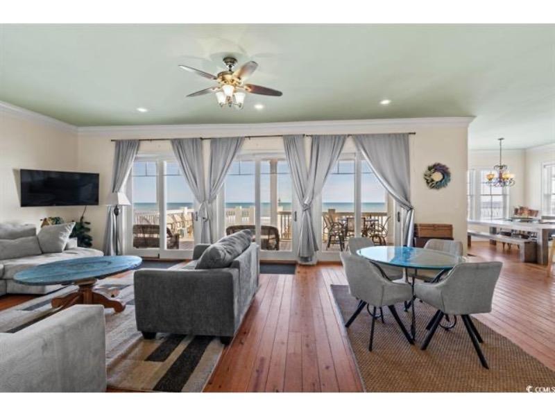 132 N Waccamaw Dr.