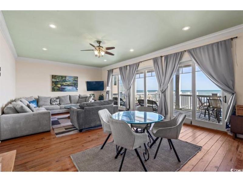 132 N Waccamaw Dr.