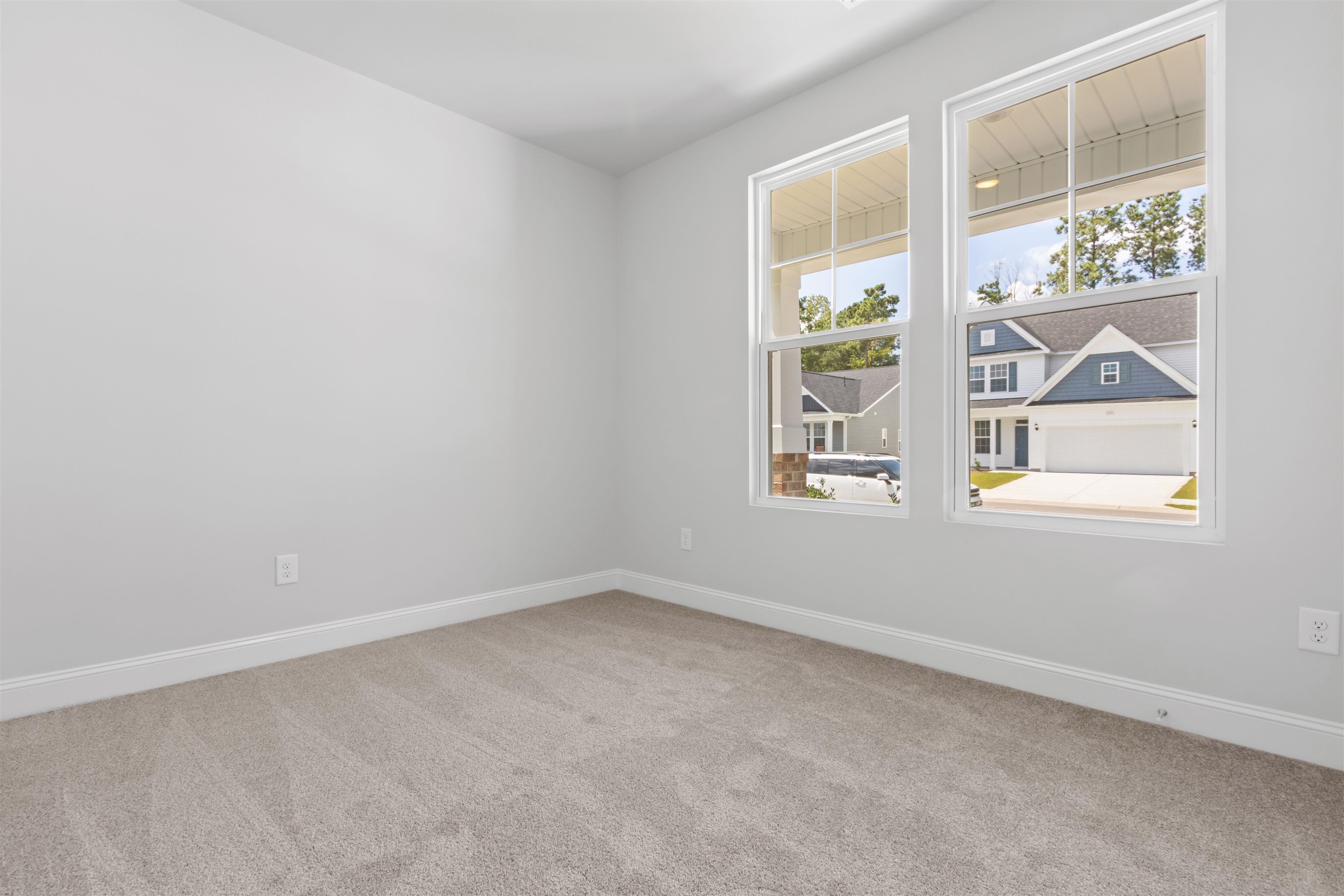 1156 NW Forest Bend Dr NW