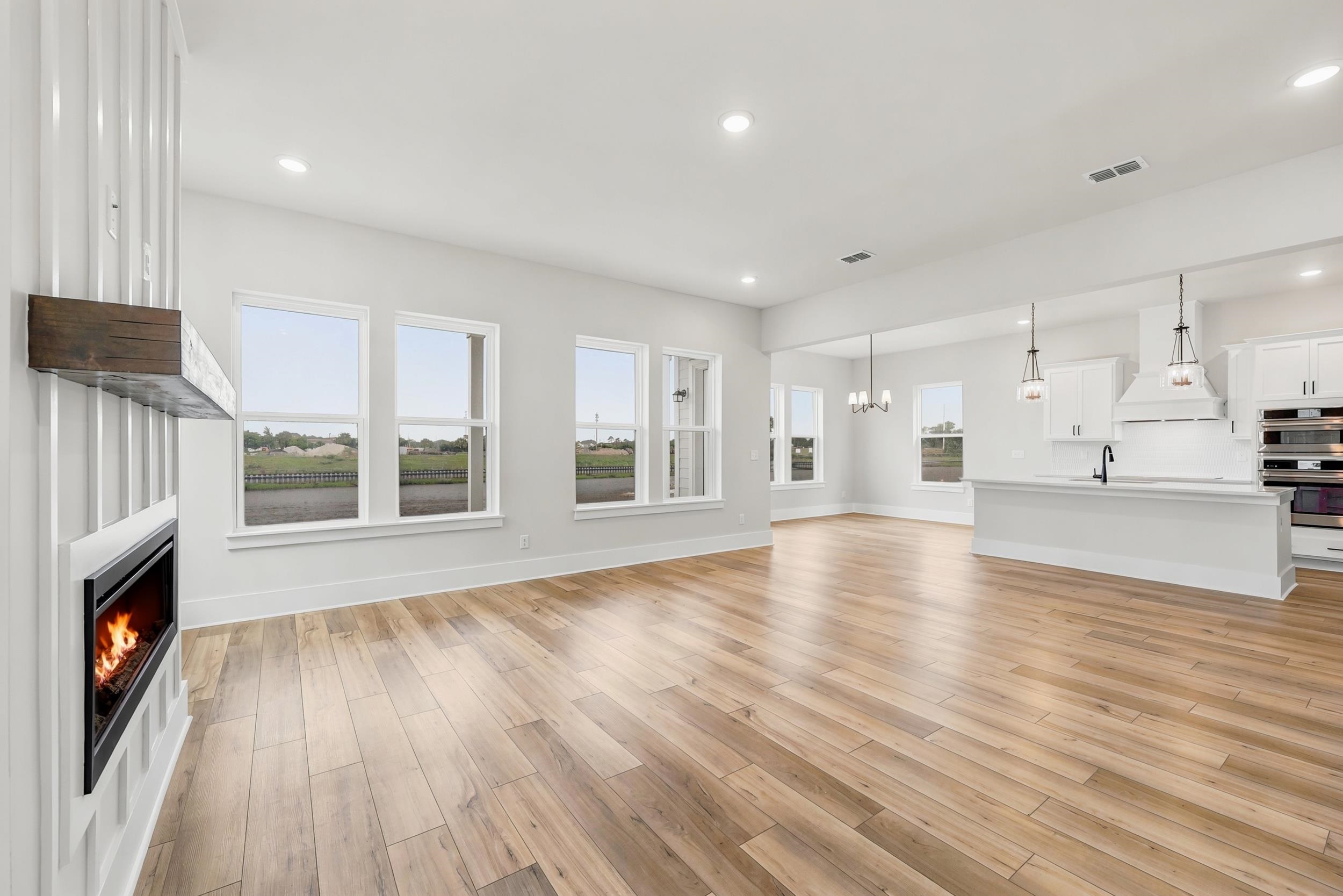 996 Triton Ave.