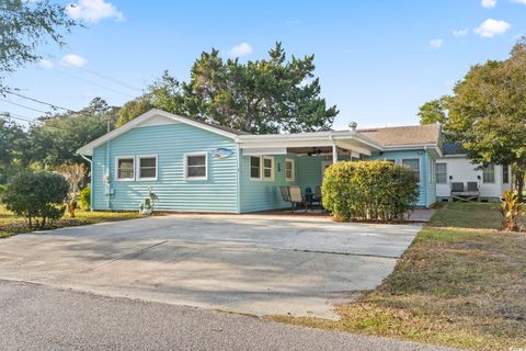 A home in Surfside Beach