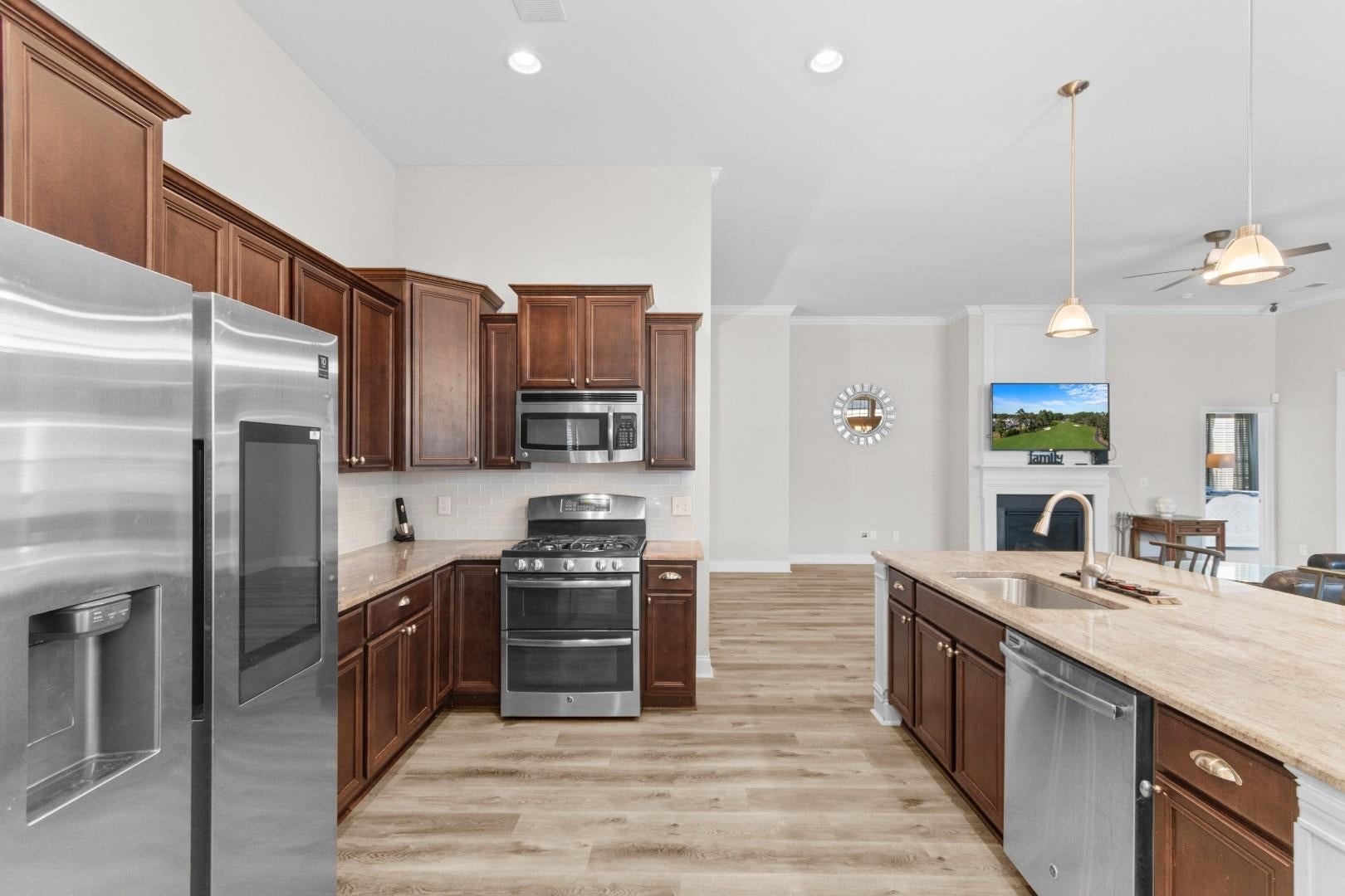 721 Jade Dr.