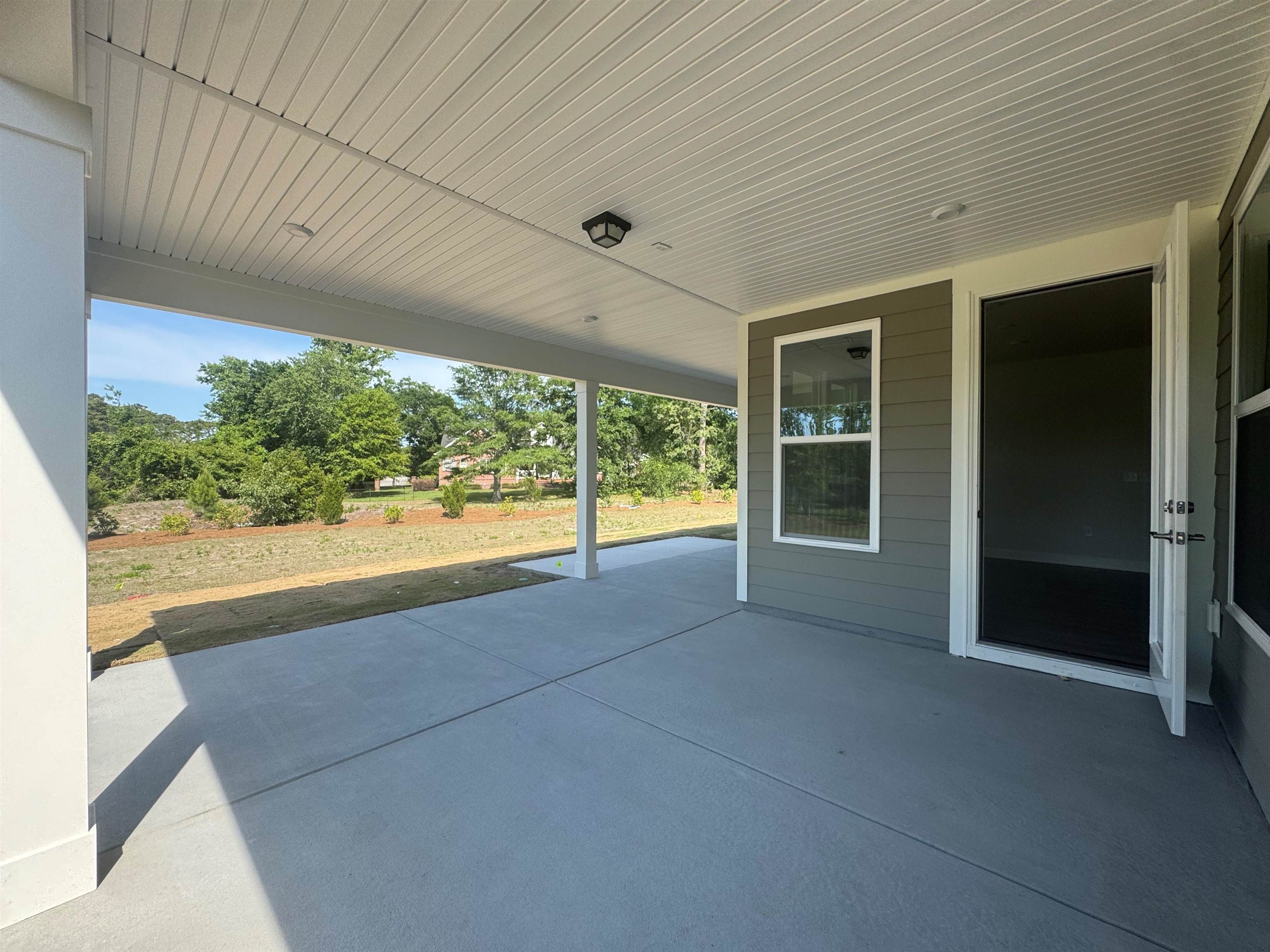1549 Crested Iris Way