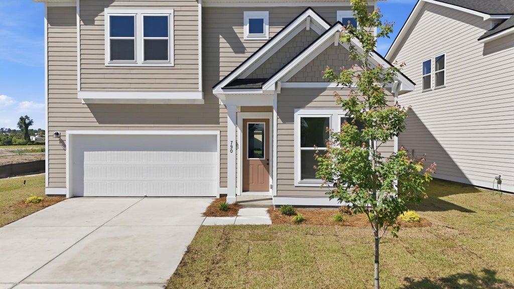 Photo of 532 Waters Edge Dr, Myrtle Beach, SC 29579 (MLS # 2625344)
