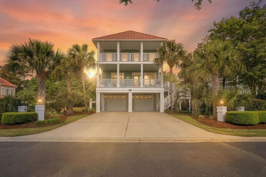 Photo of 152 Grackle Ln, Pawleys Island, SC 29585 (MLS # 2609815)