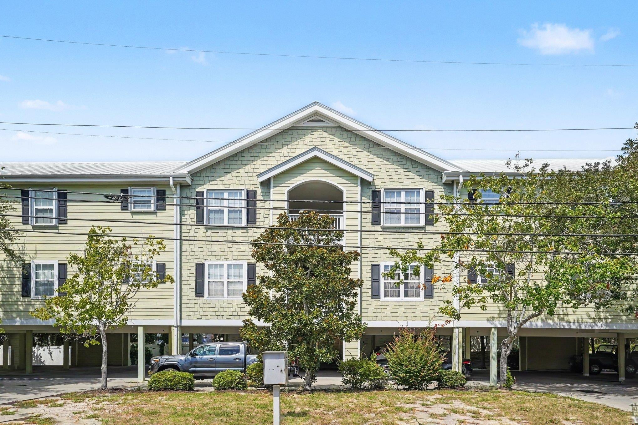 209 Chester St. G