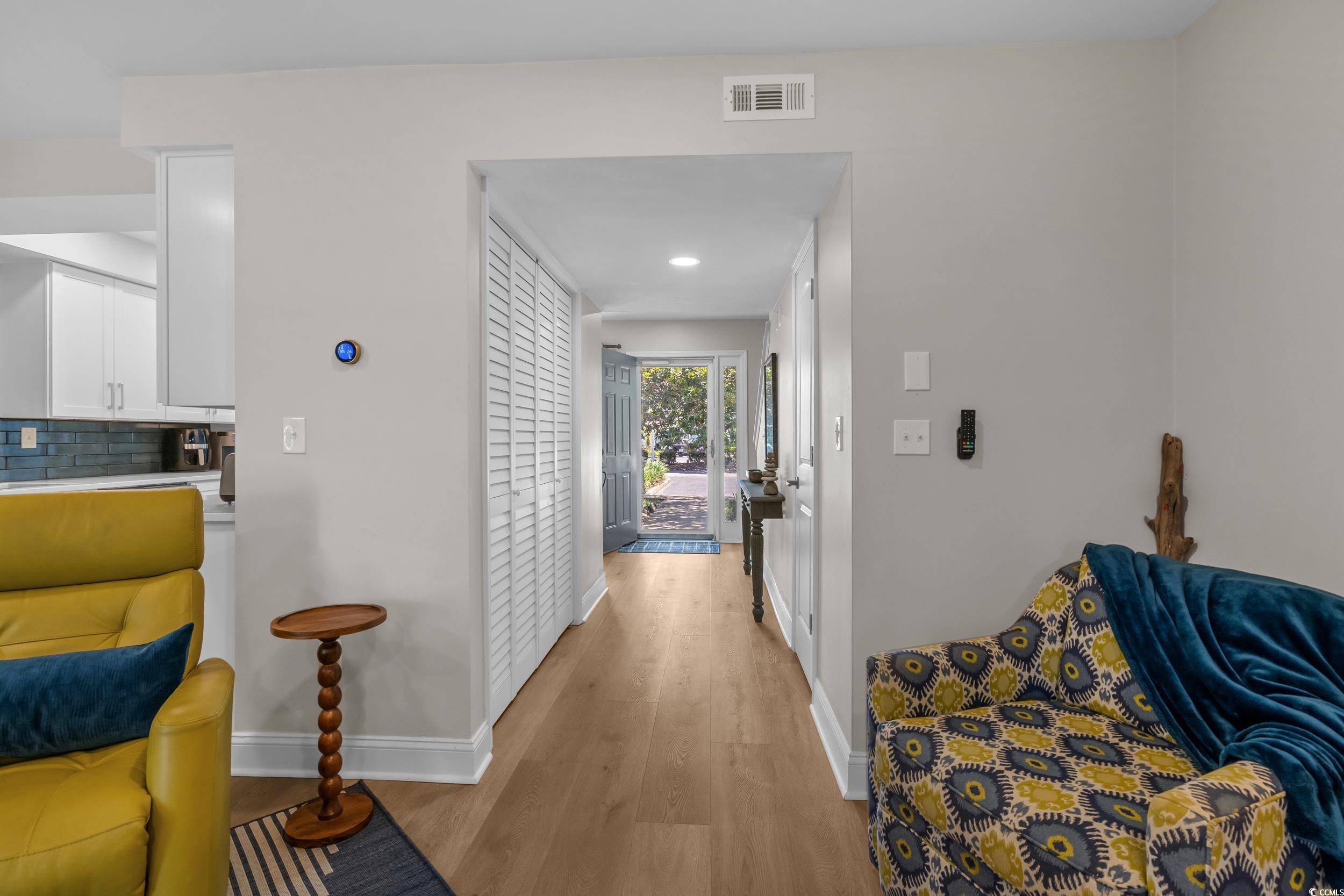 12 Shadow Moss Pl. 12