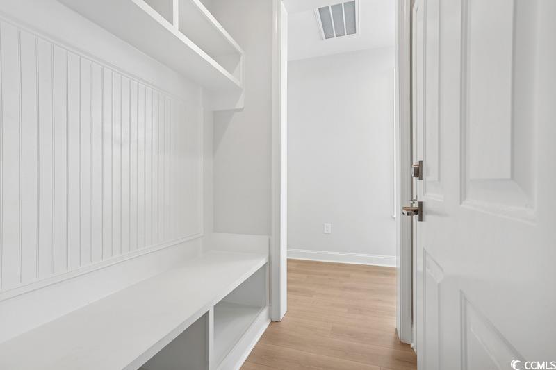 2608 Hillbourne Loop