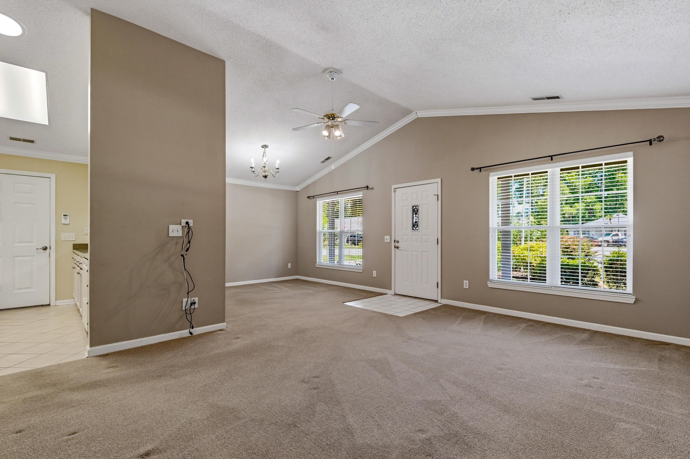 6618 E Sweetbriar Trail