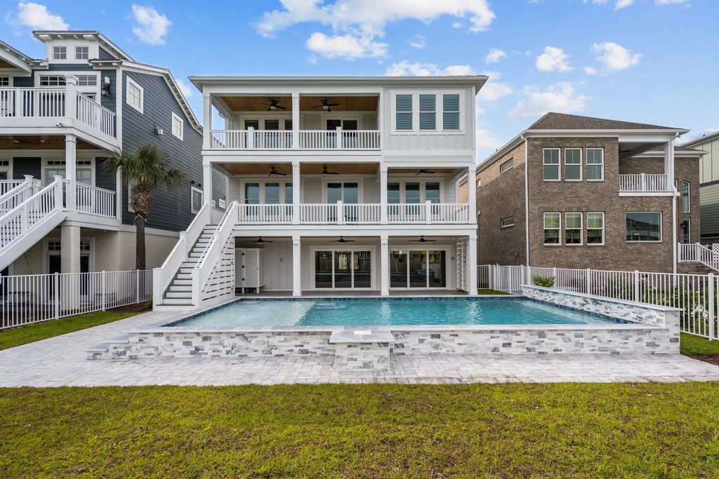 Photo of 4843 Williams Island Dr, Little River, SC 29566 (MLS # 2603068)