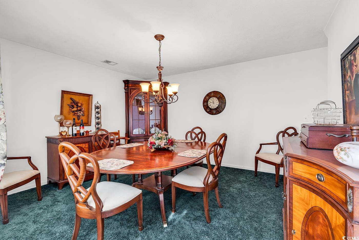 2818 Sanctuary Blvd.