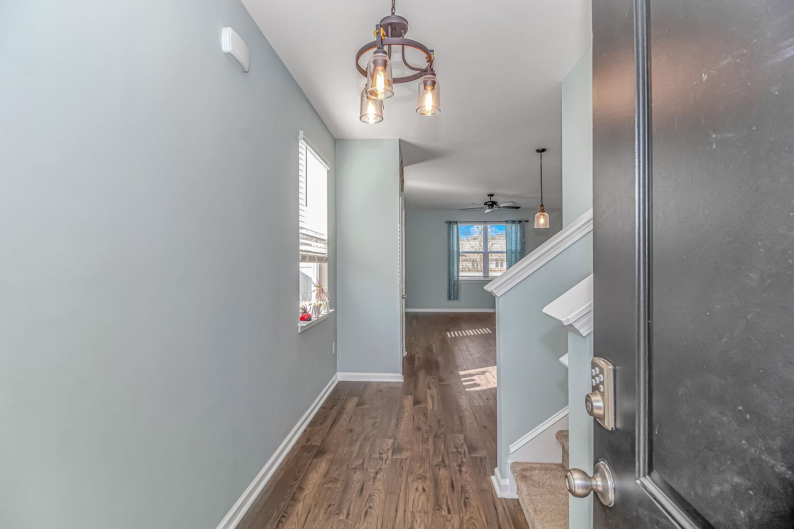 228 Pin Oak Dr.