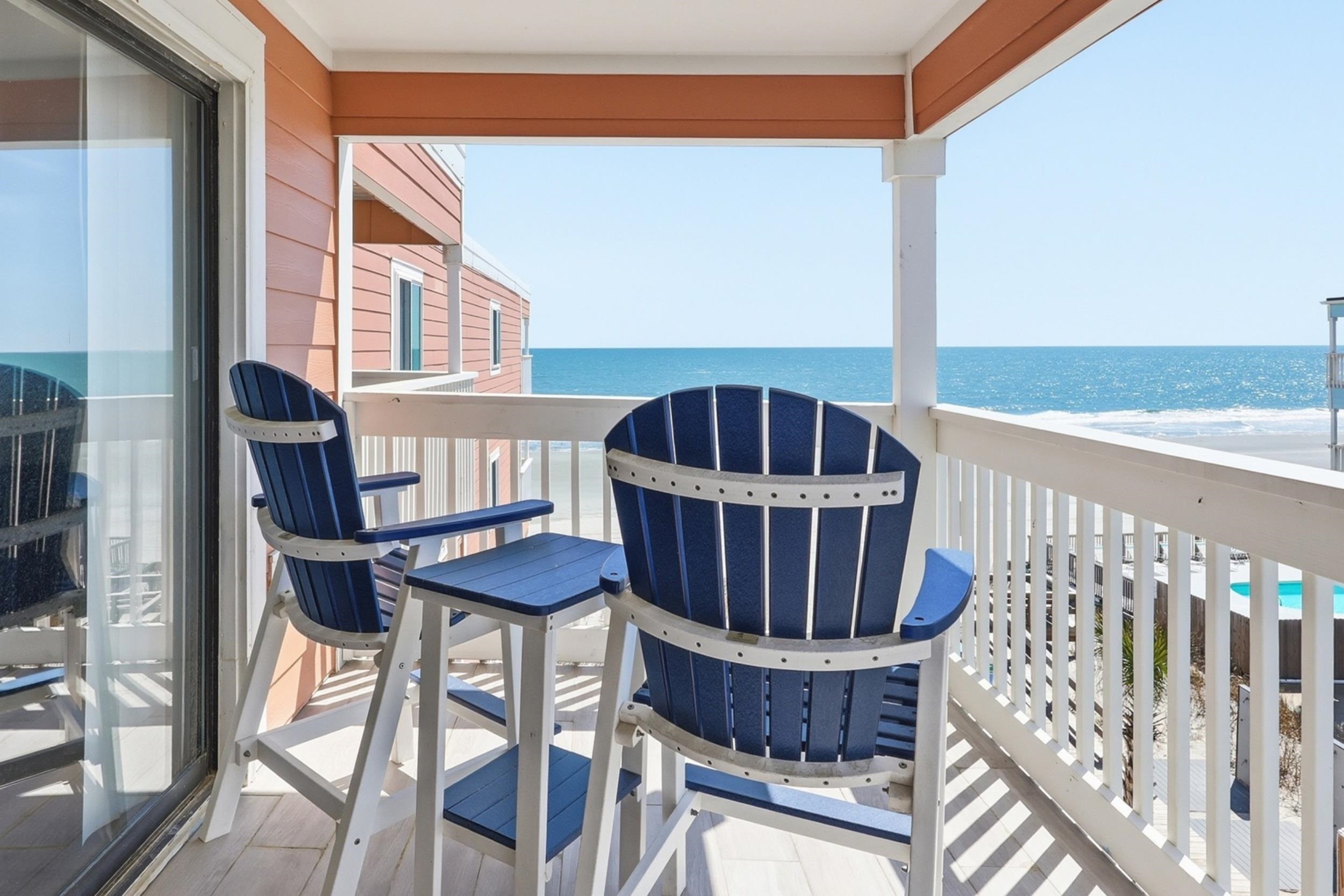 900 N Waccamaw Dr. 303