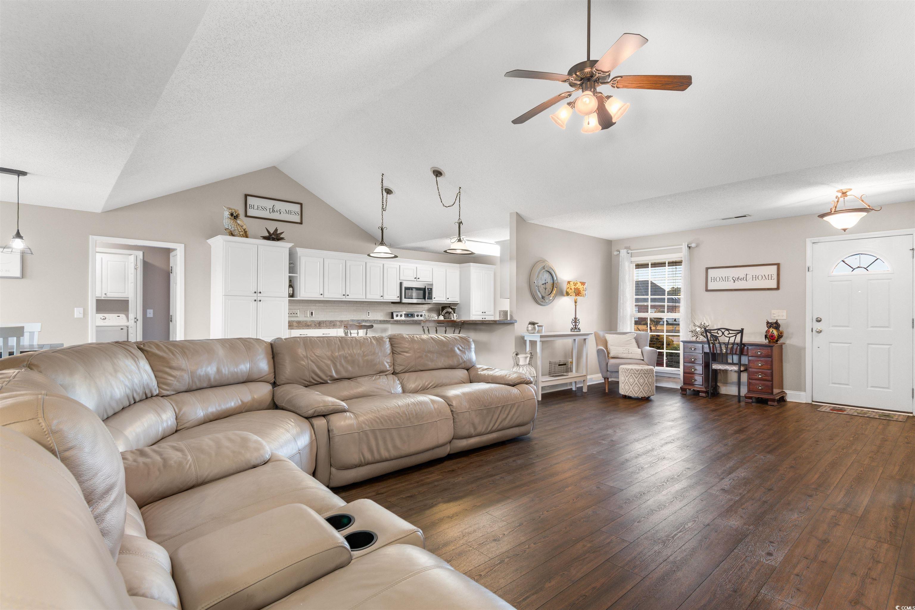 148 Highmeadow Ln.