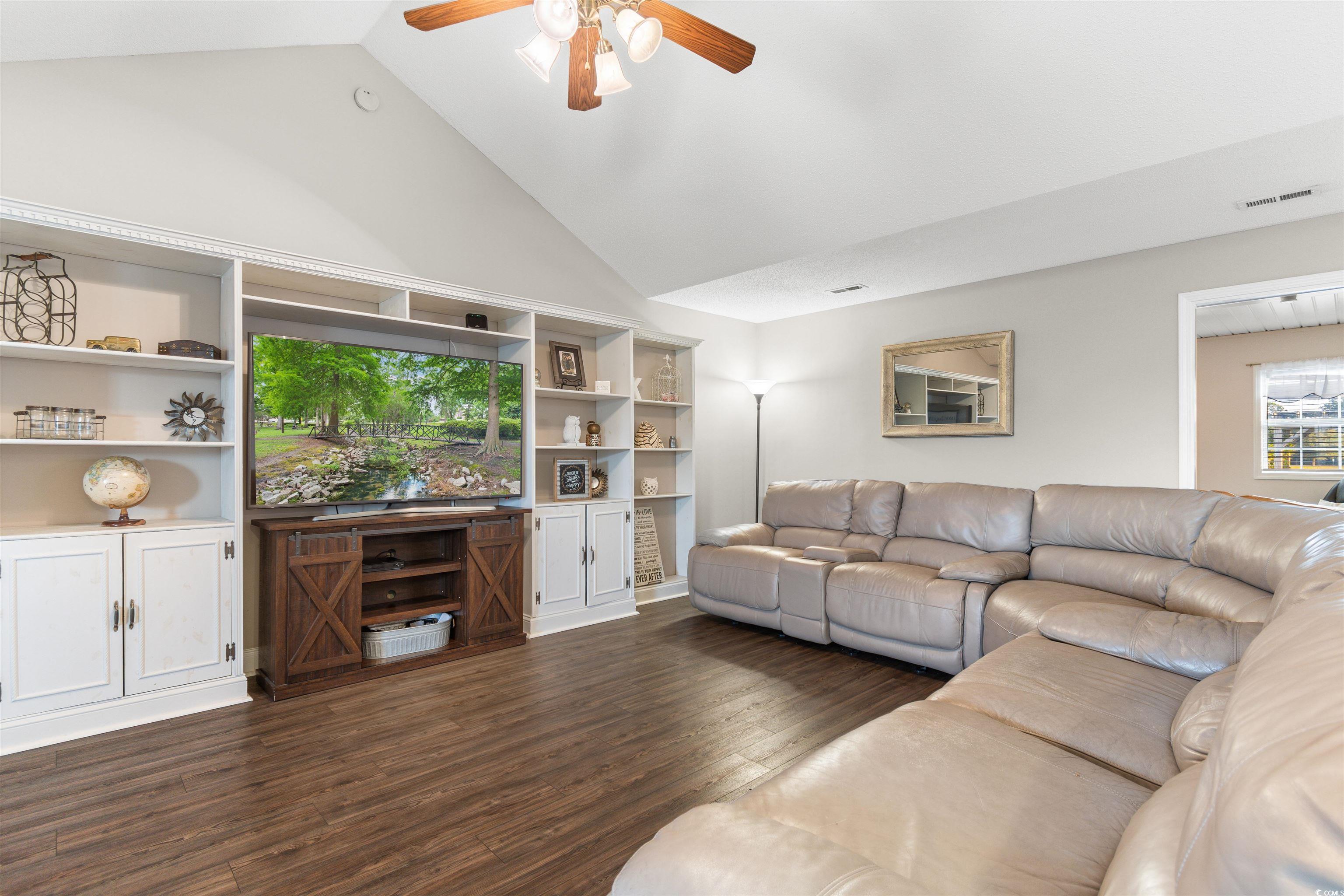 148 Highmeadow Ln.