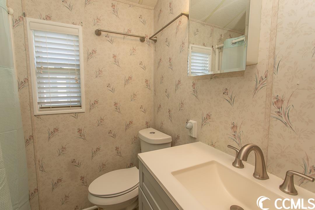 Photo 28 of 40 of 302 Ebbtide Dr. mobile home