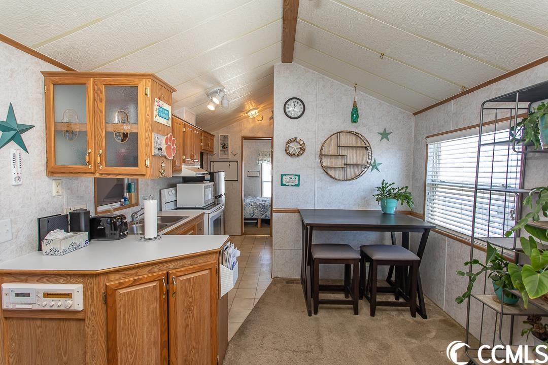 Photo 20 of 40 of 302 Ebbtide Dr. mobile home