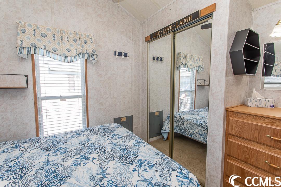 Photo 25 of 40 of 302 Ebbtide Dr. mobile home