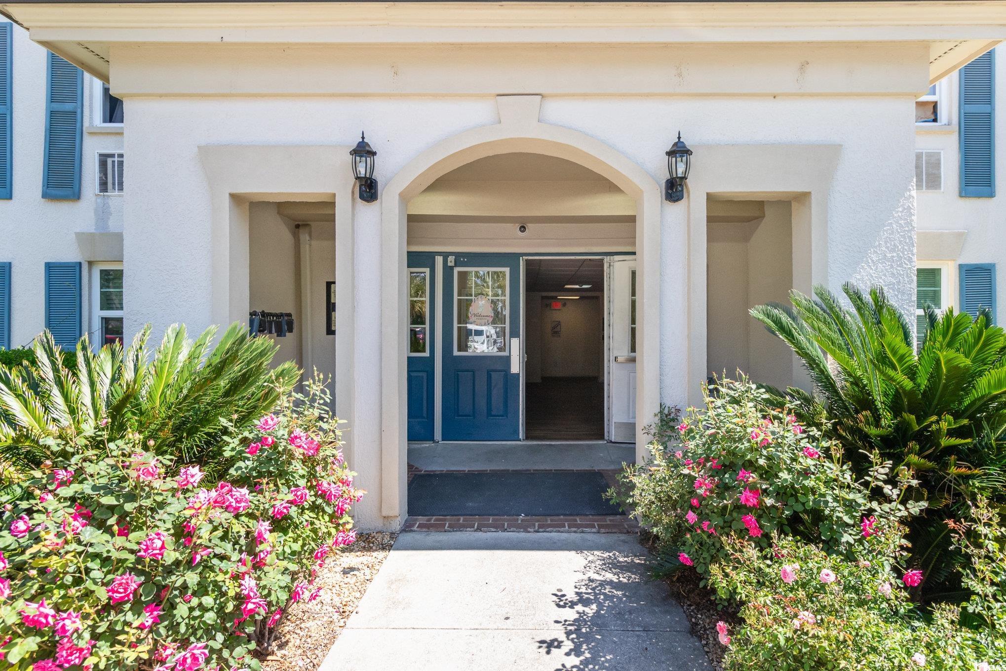 6850 Blue Heron Blvd. 306