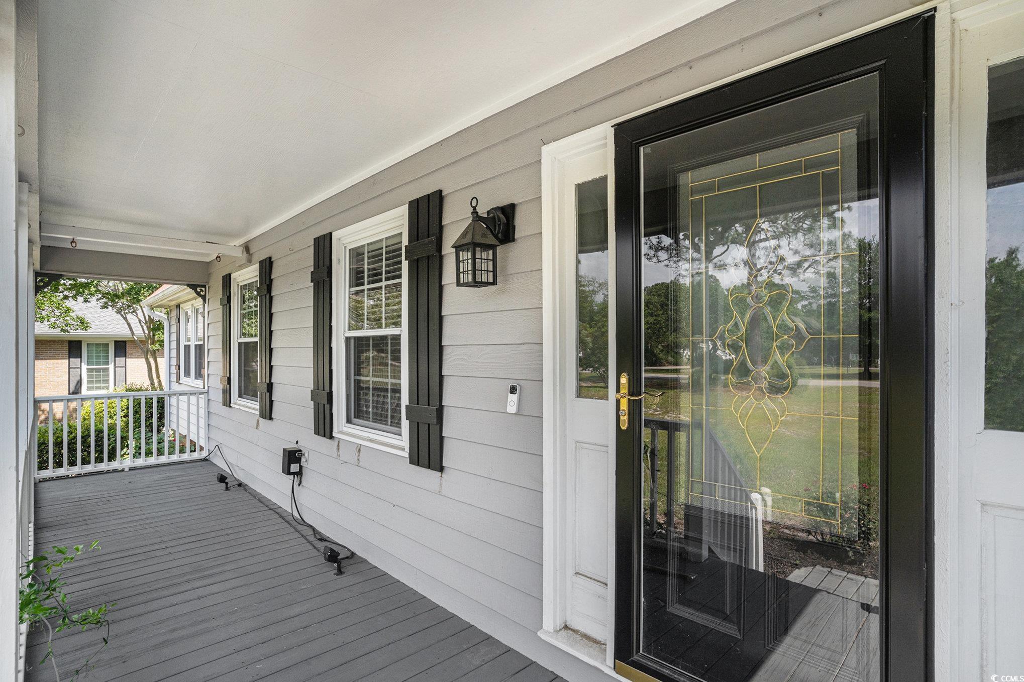 1700 Longleaf Dr.