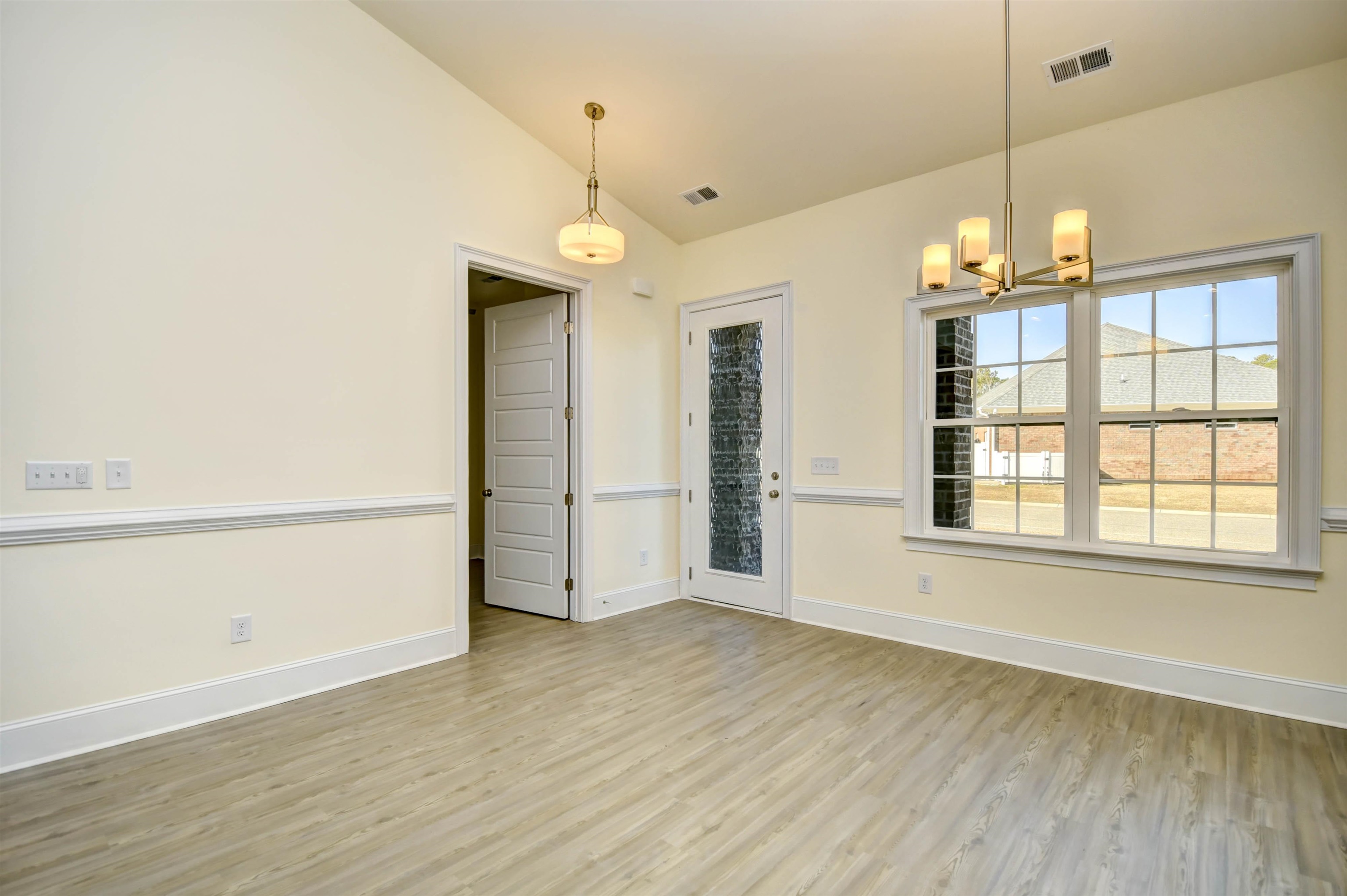 309 Waterfall Circle